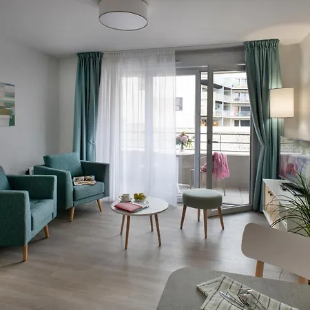 Residence La Sardonne Апартаменты *